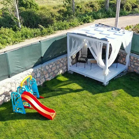 Villakasgel Apartman *